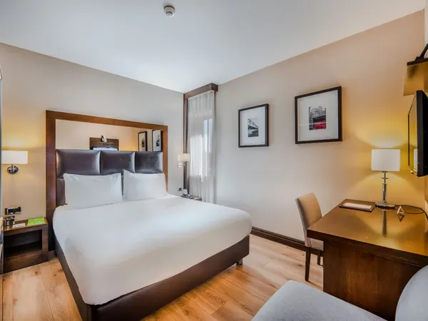 Midtown Hotel Istanbul, Taksim (Lamartin Cad.), Beyoğlu — غرفة قياسية