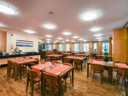 Midtown Hotel Istanbul, Taksim (Lamartin Cad.), Beyoğlu — المطعم