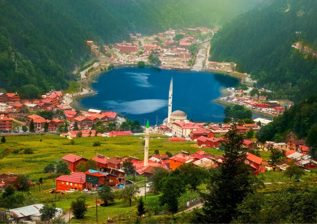 Uzungöl lake, the final destination after the Istanbul to Trabzon journey