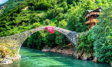 Uçaklı Butik Doğu Karadeniz ve Batum Turu (1 Gece Batum 1 Gece Ayder Yaylası Konaklamalı)