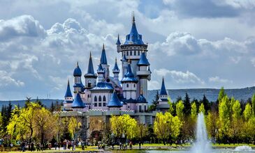 Günübirlik Eskişehir Masal Şatosu ve Odunpazarı Turu
