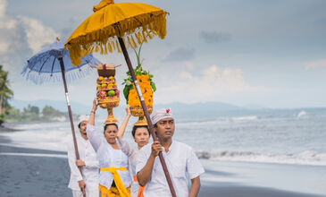 Maldivler & Singapur & Bali Qatar Hava Yolları ile 8 Gece FL001